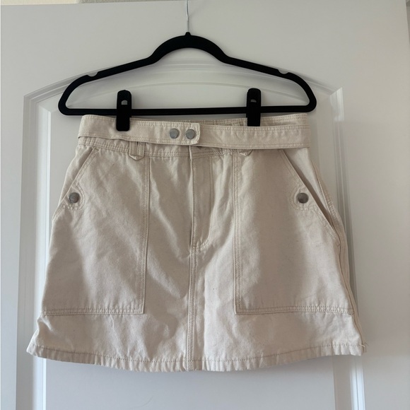 H&M Dresses & Skirts - H&M Cream Denim High-Waisted Skirt